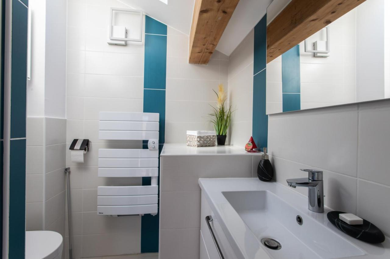 Le Coq Charmant Petit Studio En Centre Ville D'Embrun Dış mekan fotoğraf
